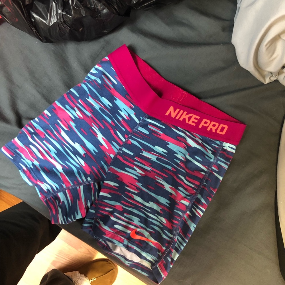 nike pro shorts